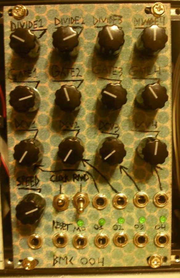 Clock + 4X Divider (BMC004) panel