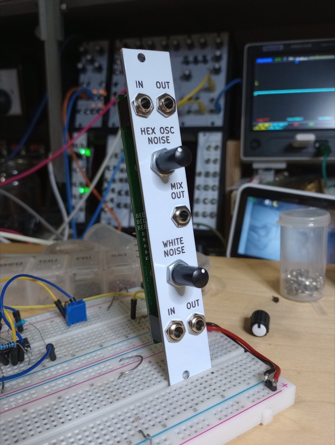 Noise V2 panel