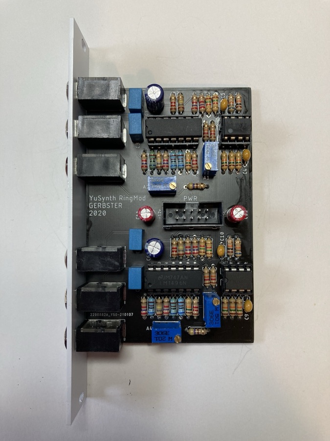 YUSynth Ring Modulator module