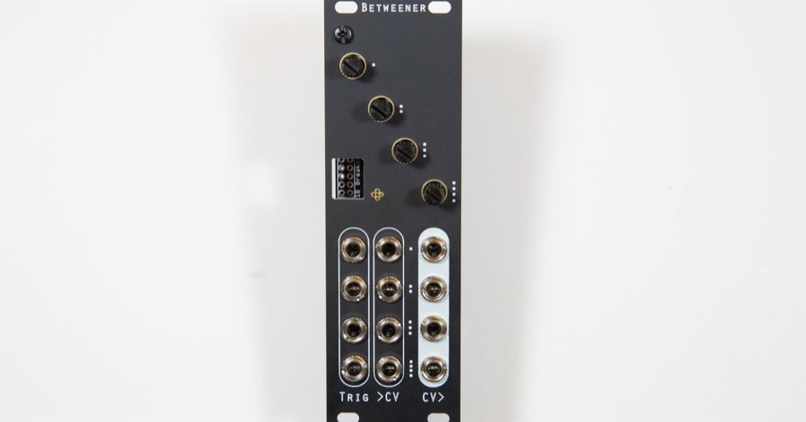 Betweener panel